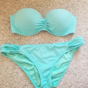Victoria's Secret swim suit 34C, M